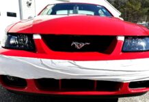 Unberührter Mustang Cobra aus dem Jahr 2003 erzielt bei einer Auktion über 175.000 US-Dollar