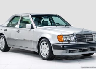 Jerry Seinfeld’s Mercedes 500E haalt $320.000 op op een veiling