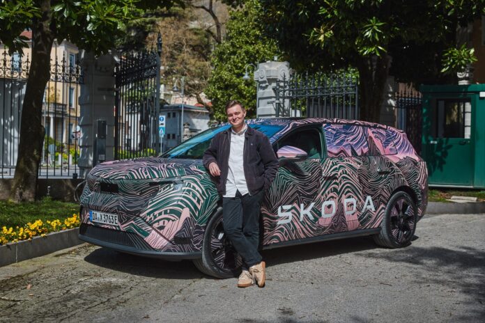 e7267243-b9ce-4dc6-bc5a-9c052edbb424