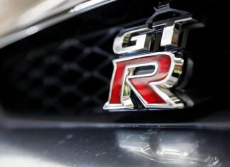 Nissan potwierdza: następna generacja GT-R nie będzie w pełni elektryczna, preferowane będą hybrydy