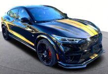 Обвал цін на Shelby Mach-E від Hertz: чому «колекційний» електрокар став вигідною покупкою