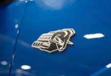 Stellantis збільшує поставки, повернення V8 Hemi